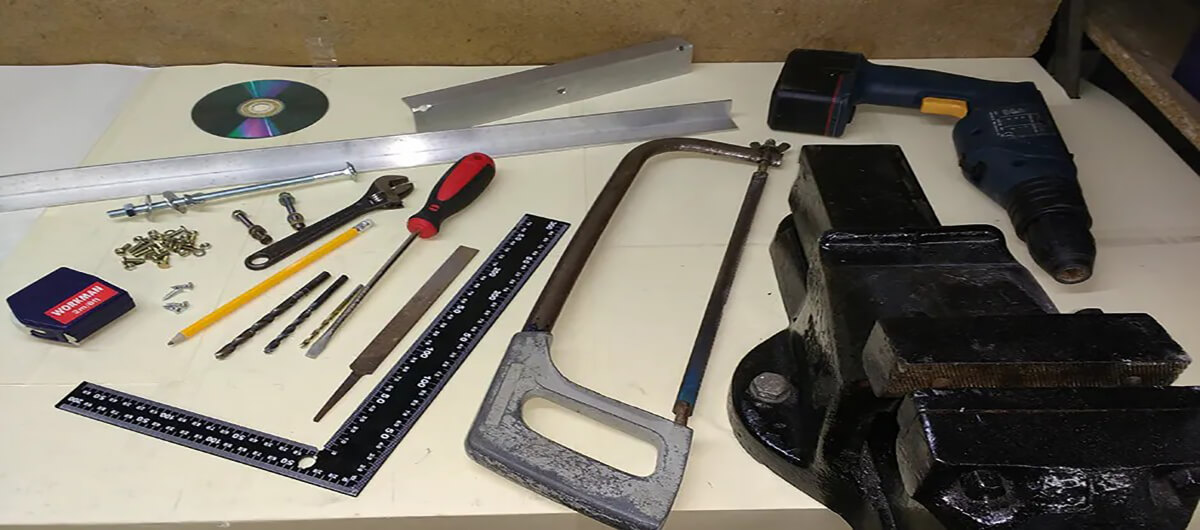 Tools for mounting mirrors